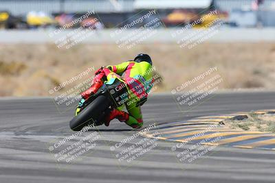 media/Oct-19-2024-CVMA (Sat) [[7df39c5a0d]]/Race 4-Formula Middleweight/